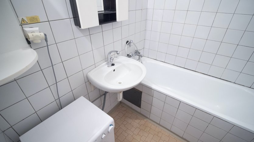 Predám 2 izbový byt v Bratislave – mestská časť Ružinov – fotka 11